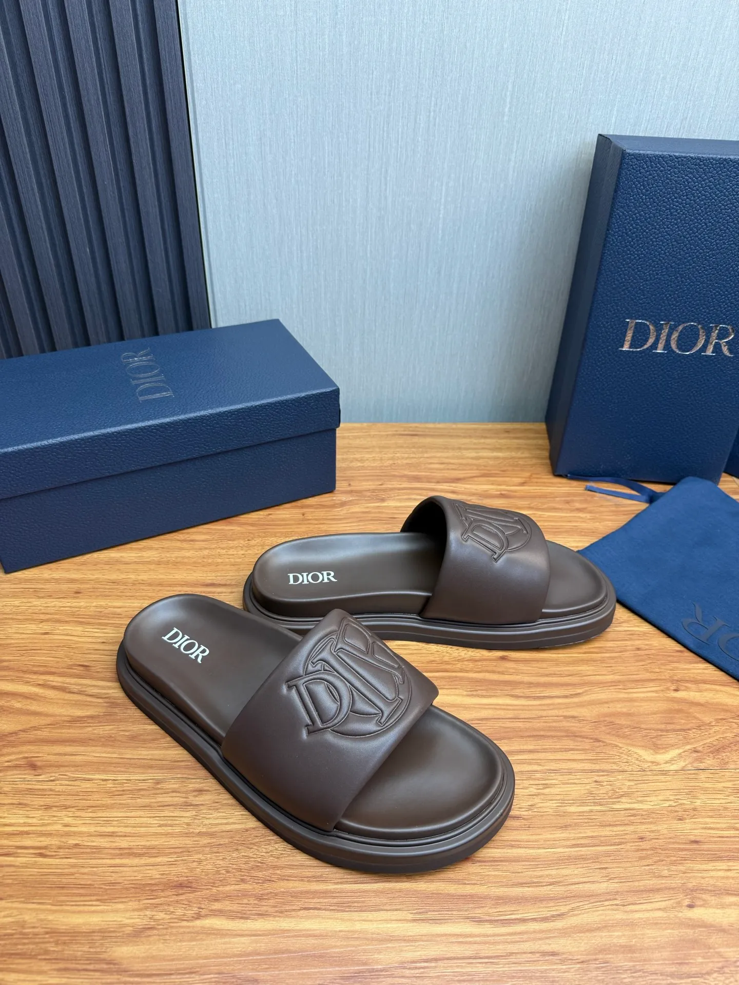 Men's shoes 280💰 Dior. Men's slippers🩴Official website 1:1 production 38-45 yards 45 46 🉑️Customized original material shipped✅